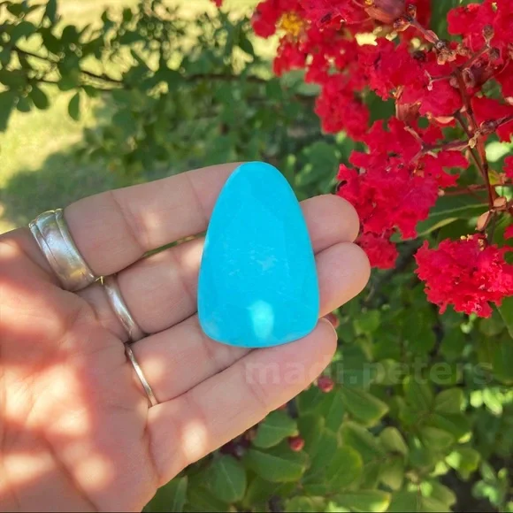 Kendra Scott Turquoise Harlow Stone - Picture 4 of 6